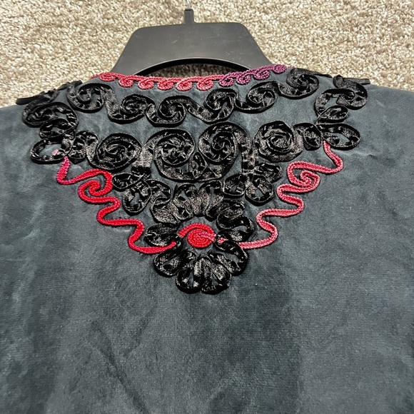 Ann Trinity Woman’s 100% Silk Evening Jacket Blazer Embellished Size Small - Picture 11 of 11